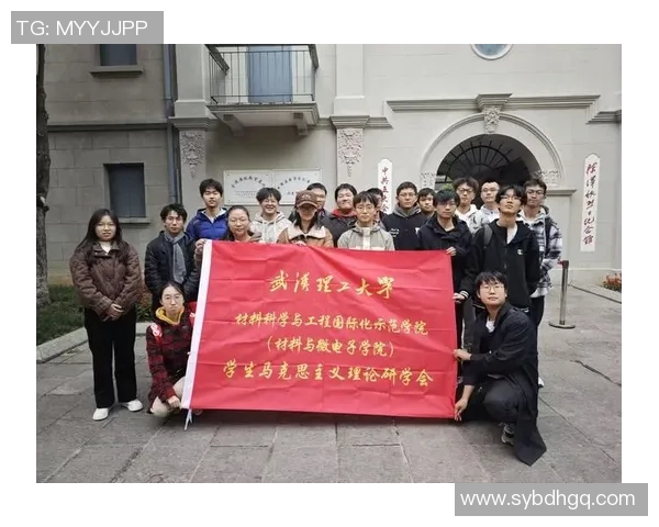 武汉篮球队选拔赛逆袭之旅背后的故事与奋斗精神 武汉篮球队选拔赛逆袭之旅背后的故事与奋斗精神