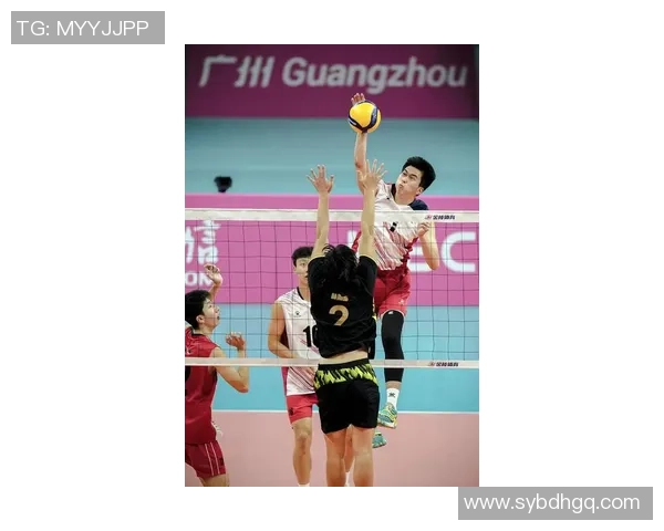 重庆排球队在全国排球速度排行榜中荣登第五名展现强劲实力与潜力 重庆排球队在全国排球速度排行榜中荣登第五名展现强劲实力与潜力